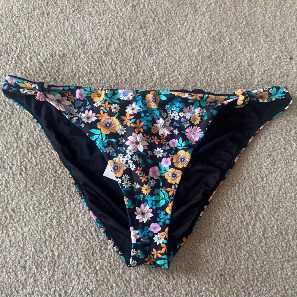 O'NEILL Bikini Swim Bottom Size XL Medium Coverage Floral New